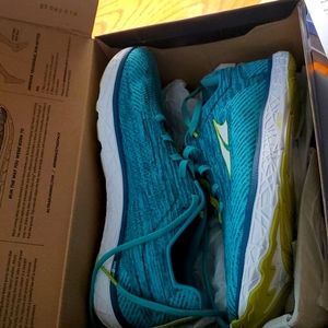 Altra Escalante 2 Running Shoes